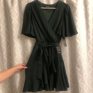 Lulu’s green chiffon dress